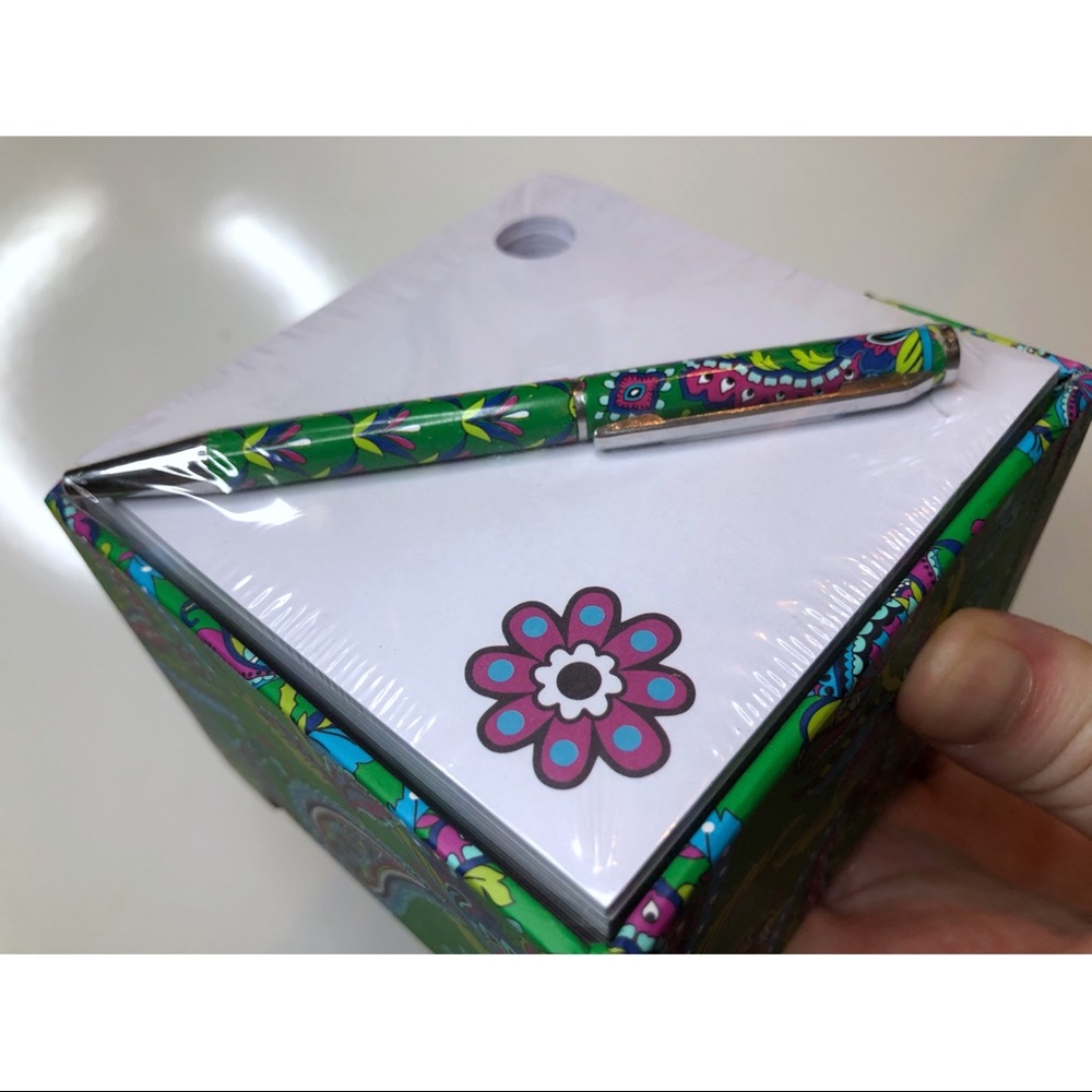 Vera Bradley Note Set